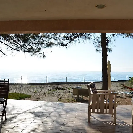 Kompleks wypoczynkowy De Tourisme Le Clos Des Vendanges Moriani-Plage