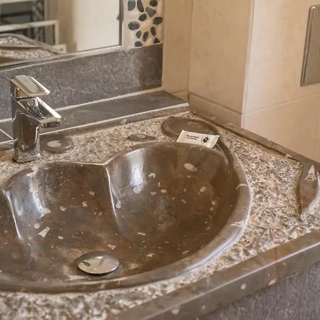 De Tourisme Le Clos Des Vendanges פארק נופש 3*