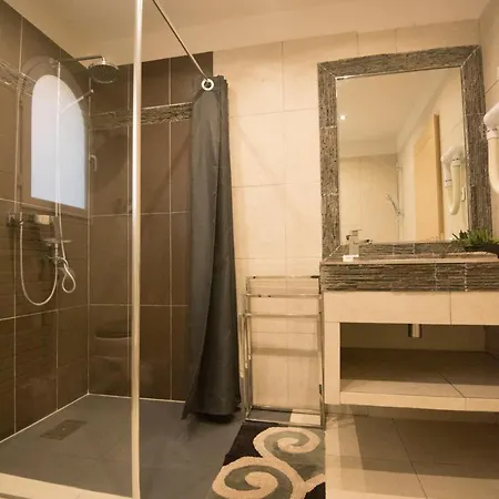 De Tourisme Le Clos Des Vendanges 3*