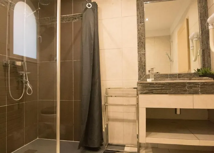 De Tourisme Le Clos Des Vendanges 3*