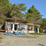 旅游收获假日公园酒店