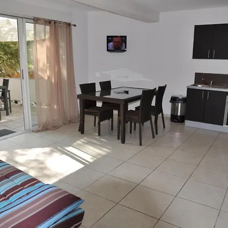 De Tourisme Le Clos Des Vendanges Ferienpark Moriani Plage