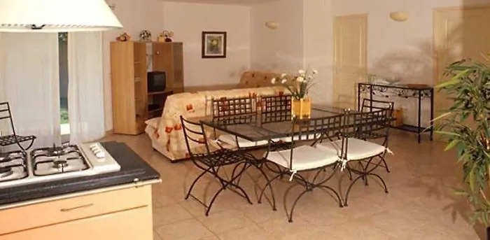 De Tourisme Le Clos Des Vendanges Parco vacanze 3*