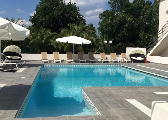 Prázdninový areál De Tourisme Le Clos Des Vendanges Moriani Plage