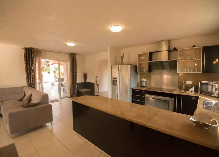 De Tourisme Le Clos Des Vendanges 3*