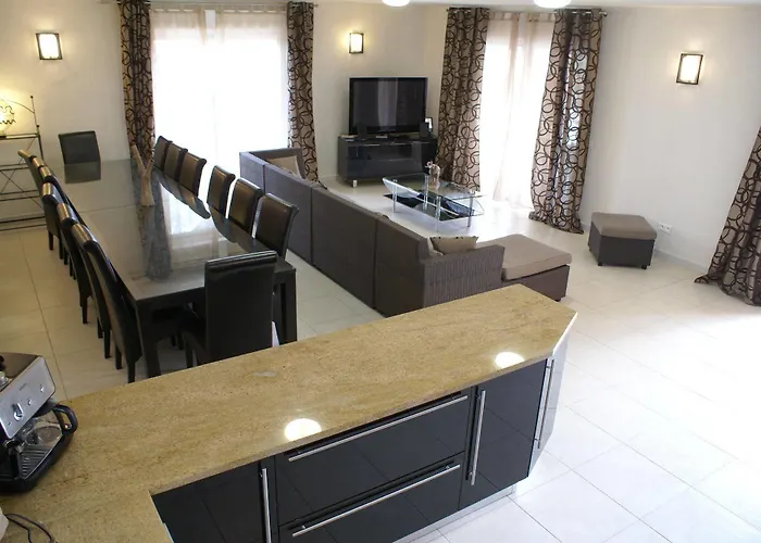 Prázdninový areál De Tourisme Le Clos Des Vendanges Moriani Plage